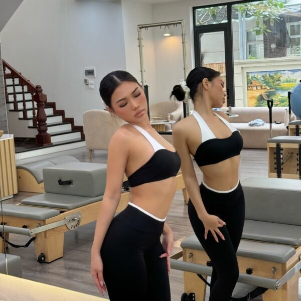 ContourGlow Halter Set