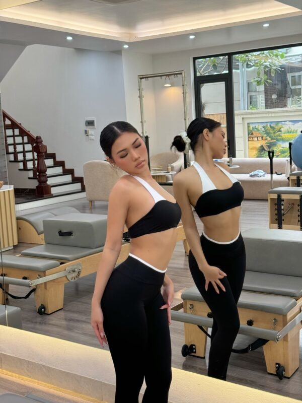 ContourGlow Halter Set