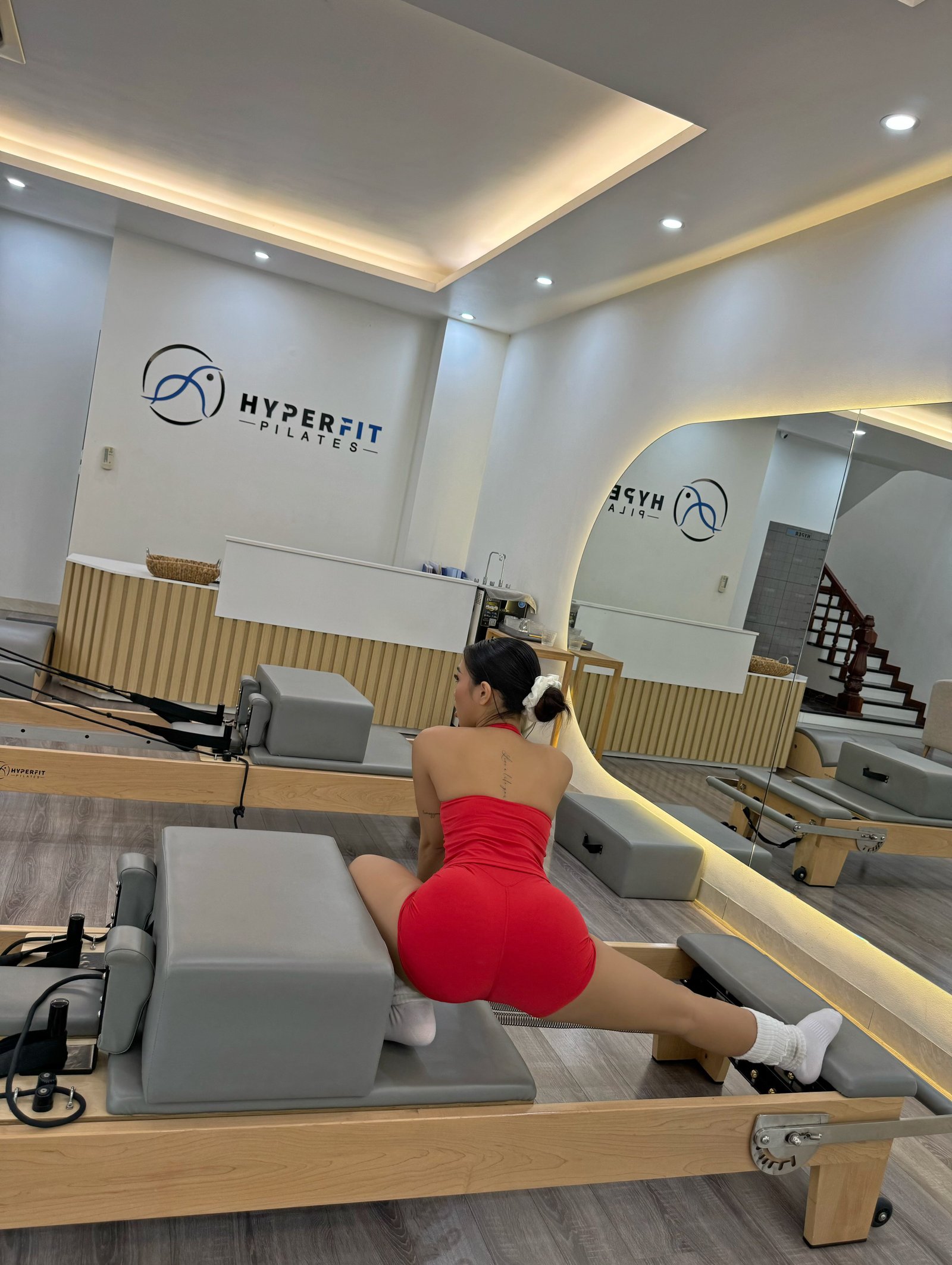 VELORA SOFTLIFT™